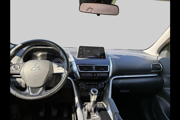 Mitsubishi Eclipse Cross 1.5 DI-T First Edition | Trekhaak | Stoelverwarming 1600kg trekgewicht ! heads-up display | stoelverwarming