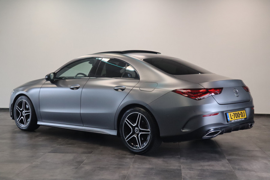 Mercedes-Benz CLA-Klasse 180 AMG Business Solution Luxury Sfeer verlichting Panoramadak, Ambi light, Navigatie, 18LMV, Matte kleur 24 maanden garantie mogelijk (*vraag naar de voorwaarden)