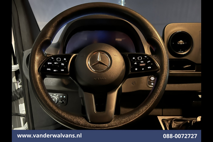 Mercedes-Benz Sprinter 316CDI 164pk L3H2 Euro6 ** Airco | Camera | Navigatie | Apple Carplay | Android Auto | Cruisecontrol Chauffeursstoel, Stoelverwarming, Parkeersensoren, Bijrijdersbank