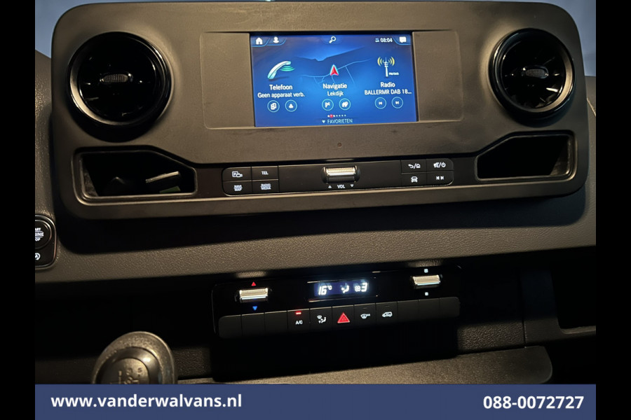 Mercedes-Benz Sprinter 316CDI 164pk L3H2 Euro6 ** Airco | Camera | Navigatie | Apple Carplay | Android Auto | Cruisecontrol Chauffeursstoel, Stoelverwarming, Parkeersensoren, Bijrijdersbank