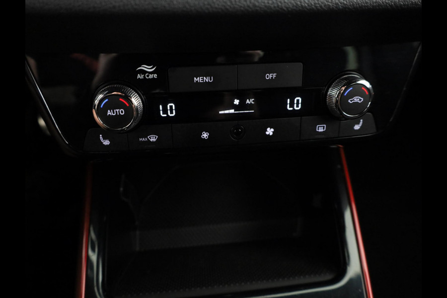 Škoda Fabia 1.0 TSI Monte Carlo 95 pk | Verlengde garantie | Navigatie via App | Parkeersensoren | Achteruitrijcamera | LED koplampen | Stoelverwarming |