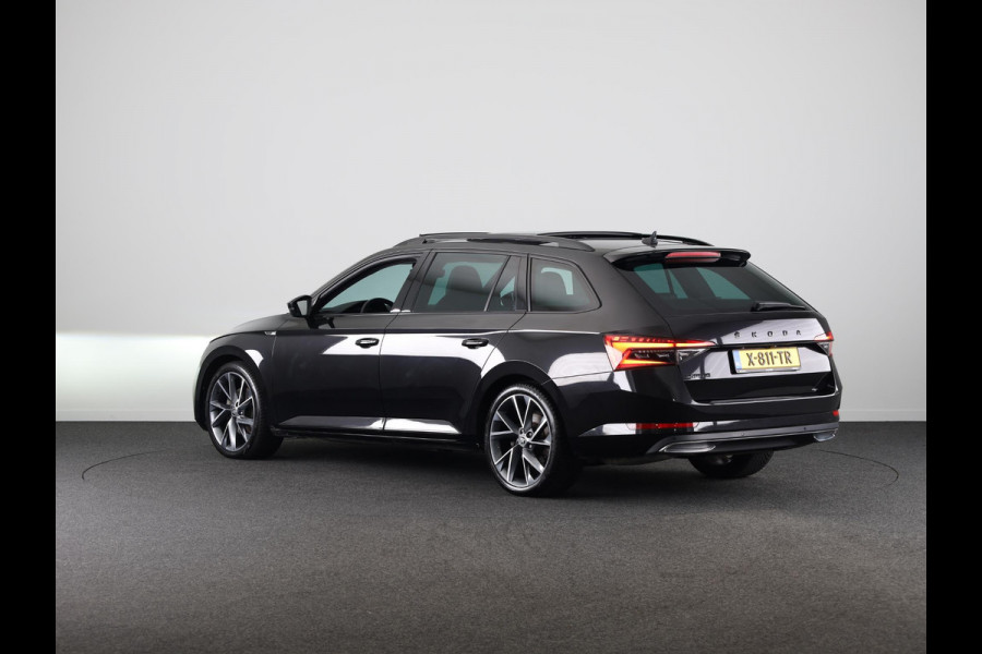 Škoda Superb Combi 1.5 TSI ACT Sportline Business 150 pk Automaat (DSG) | Verlengde garantie | Navigatie | Panoramadak | Parkeersensoren | Adaptieve cruise control | Elektr. voorstoelen met memory | Stoelverwarming v/a |