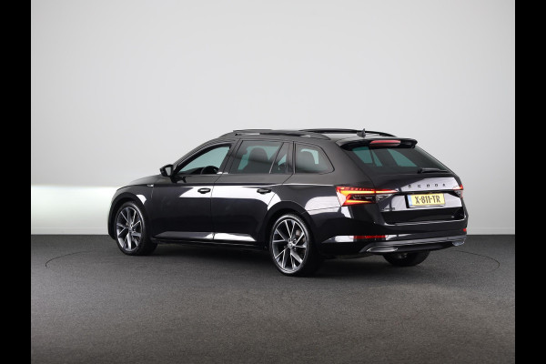 Škoda Superb Combi 1.5 TSI ACT Sportline Business 150 pk Automaat (DSG) | Verlengde garantie | Navigatie | Panoramadak | Parkeersensoren | Adaptieve cruise control | Elektr. voorstoelen met memory | Stoelverwarming v/a |