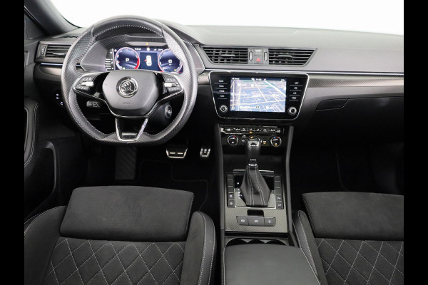 Škoda Superb Combi 1.5 TSI ACT Sportline Business 150 pk Automaat (DSG) | Verlengde garantie | Navigatie | Panoramadak | Parkeersensoren | Adaptieve cruise control | Elektr. voorstoelen met memory | Stoelverwarming v/a |