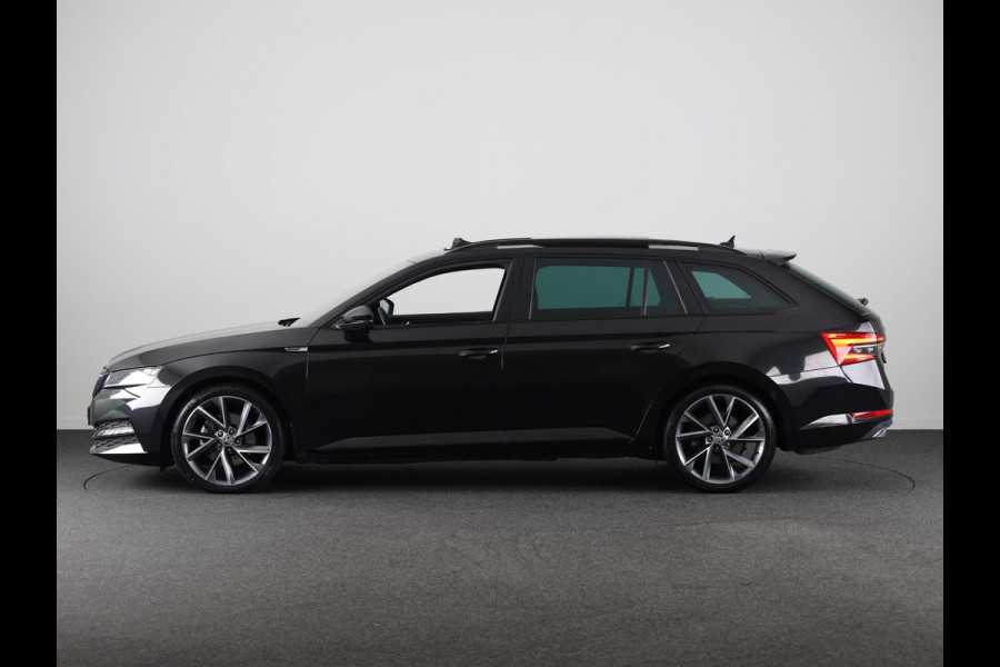 Škoda Superb Combi 1.5 TSI ACT Sportline Business 150 pk Automaat (DSG) | Verlengde garantie | Navigatie | Panoramadak | Parkeersensoren | Adaptieve cruise control | Elektr. voorstoelen met memory | Stoelverwarming v/a |
