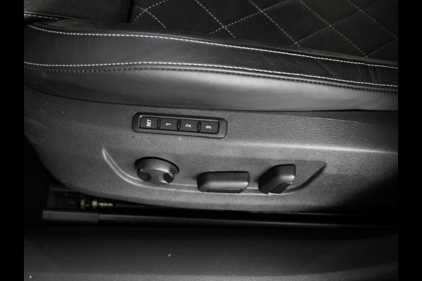 Škoda Superb Combi 1.5 TSI ACT Sportline Business 150 pk Automaat (DSG) | Verlengde garantie | Navigatie | Panoramadak | Parkeersensoren | Adaptieve cruise control | Elektr. voorstoelen met memory | Stoelverwarming v/a |