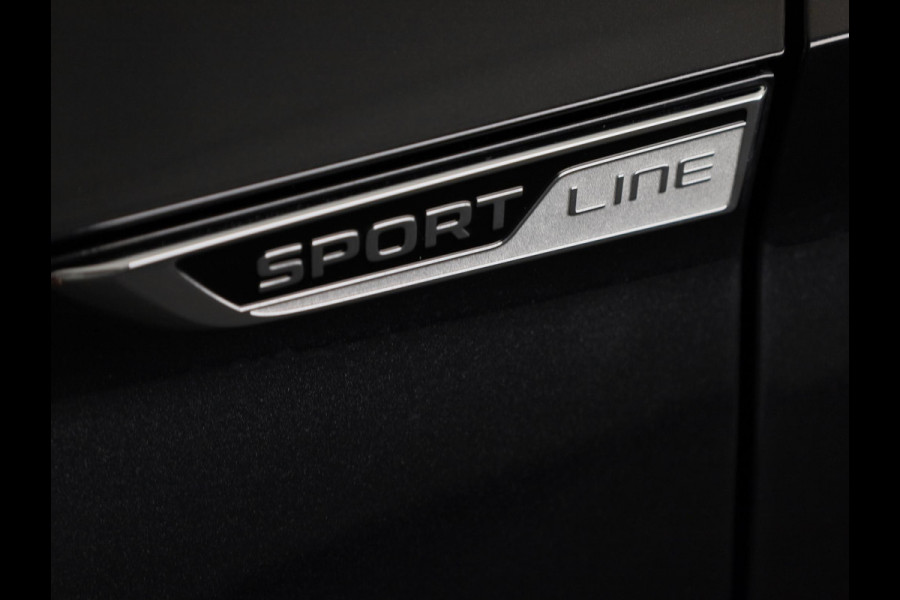 Škoda Superb Combi 1.5 TSI ACT Sportline Business 150 pk Automaat (DSG) | Verlengde garantie | Navigatie | Panoramadak | Parkeersensoren | Adaptieve cruise control | Elektr. voorstoelen met memory | Stoelverwarming v/a |