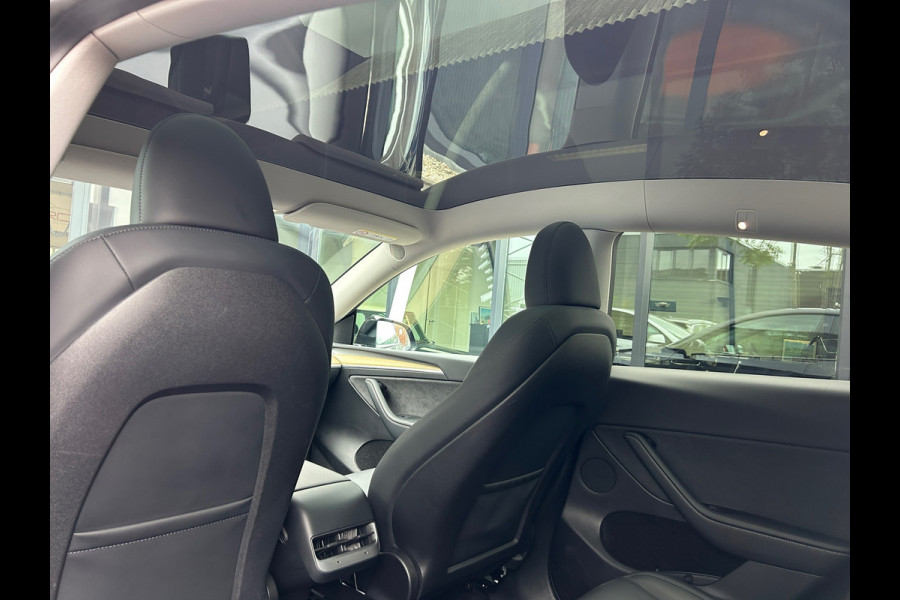 Tesla Model Y RWD 58 kWh 95% SOH Trekh Enhanced BTW Auto 1e EIG Rijklaarprijs!