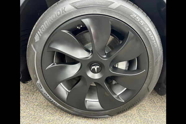 Tesla Model Y RWD 58 kWh 95% SOH Trekh Enhanced BTW Auto 1e EIG Rijklaarprijs!