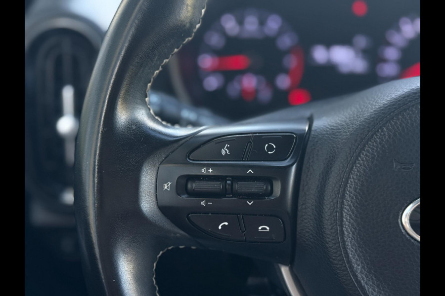 Kia Picanto 1.0 CVVT Design Edition|Camera|Leer|Elekt inklapbare spiegels |LMV|Airco |Navi|Cruise|Apple Carplay & Android Auto|