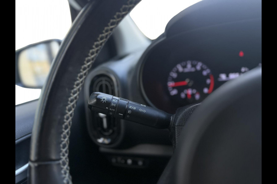 Kia Picanto 1.0 CVVT Design Edition|Camera|Leer|Elekt inklapbare spiegels |LMV|Airco |Navi|Cruise|Apple Carplay & Android Auto|