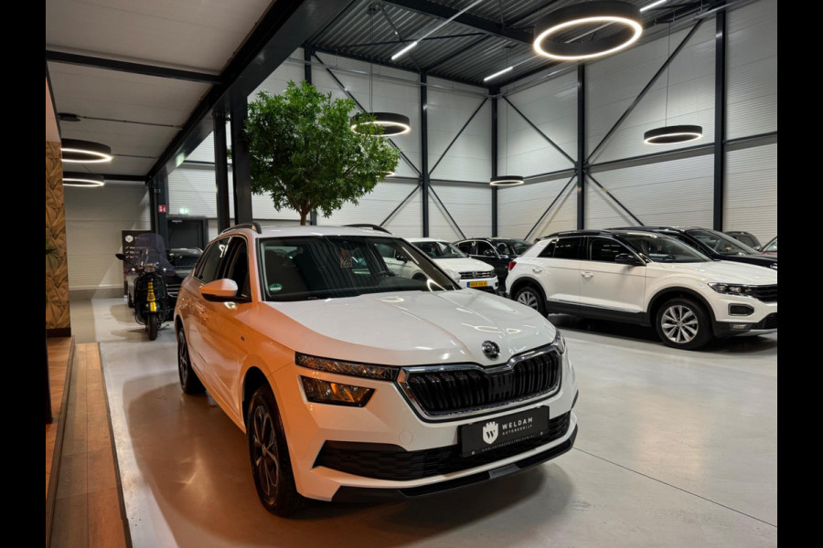 Škoda Kamiq 1.0 TSI Drive Edition Garantie Elek Trekhaak CarPlay StoelVW Front ASS Lane ASS Cruise Clima Navi Led Dab Rijklaar