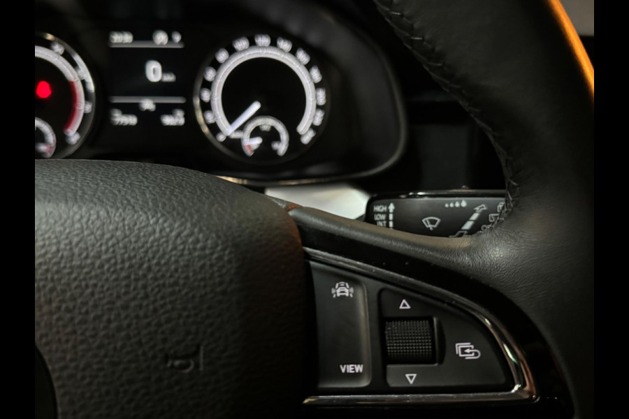 Škoda Kamiq 1.0 TSI Drive Edition Garantie Elek Trekhaak CarPlay StoelVW Front ASS Lane ASS Cruise Clima Navi Led Dab Rijklaar