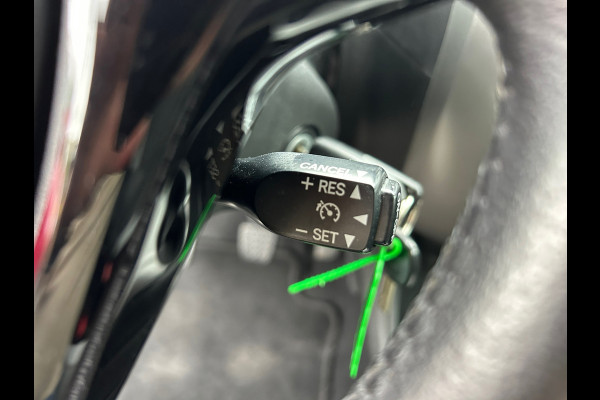 Toyota Aygo 1.0 VVT-i x-play Apple Carplay Camera Navi Rijklaarprijs!
