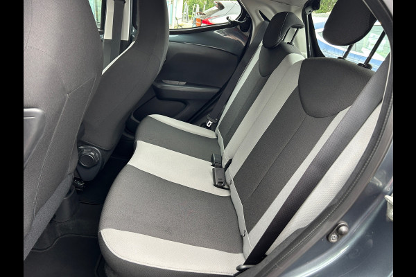Toyota Aygo 1.0 VVT-i x-play Apple Carplay Camera Navi Rijklaarprijs!