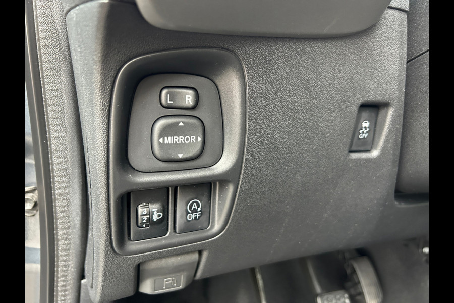 Toyota Aygo 1.0 VVT-i x-play Apple Carplay Camera Navi Rijklaarprijs!