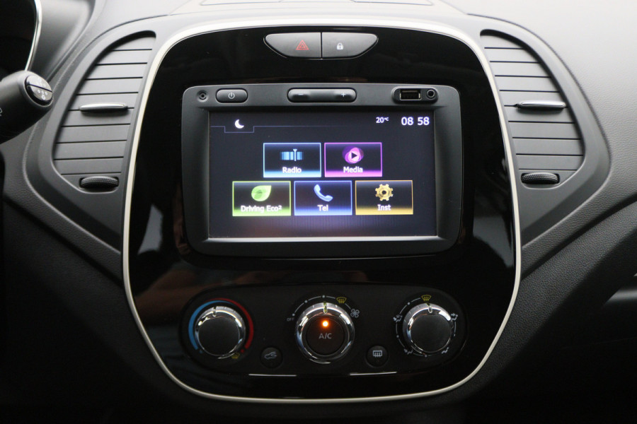 Renault Captur 0.9 TCe Zen LED, Airco, Cruise, Trekhaak, Bluetooth, DAB, 17"