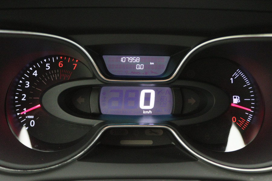 Renault Captur 0.9 TCe Zen LED, Airco, Cruise, Trekhaak, Bluetooth, DAB, 17"