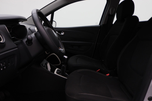 Renault Captur 0.9 TCe Zen LED, Airco, Cruise, Trekhaak, Bluetooth, DAB, 17"