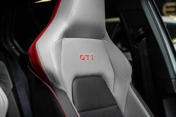 Volkswagen Golf 8.5 2.0 TSI GTI | Panorama | H&K | Leder | Memory | IQ Light