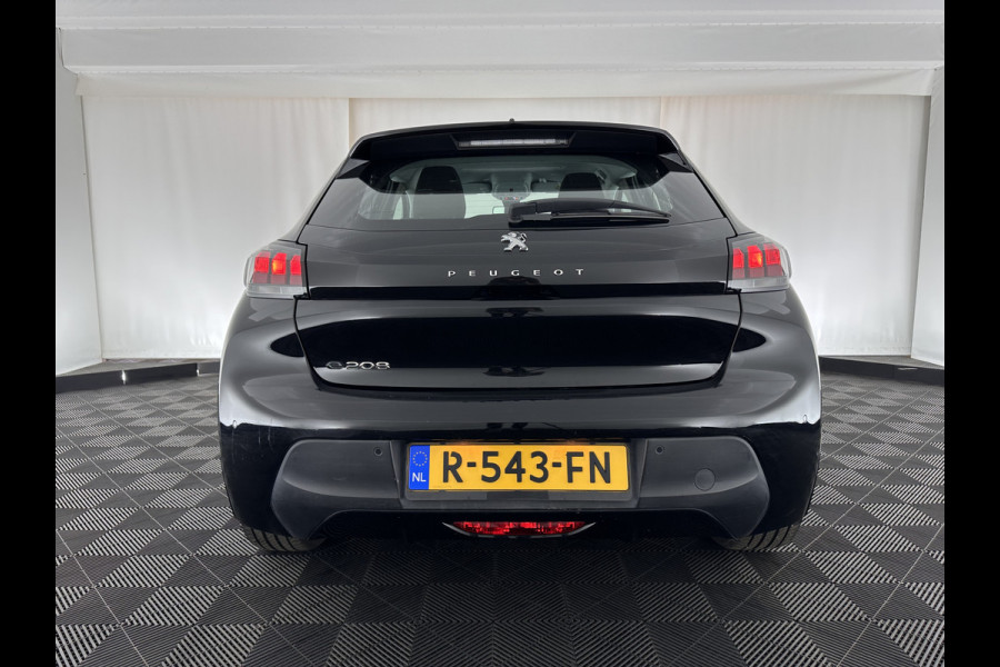 Peugeot e-208 EV Active 50 kWh [ 3-Fase ] Aut. *NAVI-FULLMAP | FULL-LED | SPORT-SEATS | CARPLAY | CCS-FASTLOADER | KEYLESS | DAB+ | LANE-ASSIST | CRUISE | ECC | PDC*