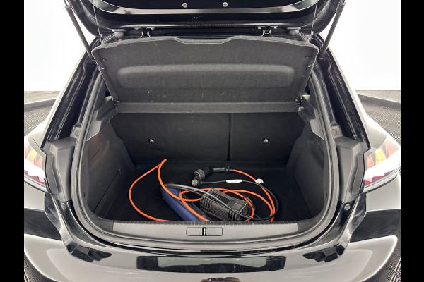 Peugeot e-208 EV Active 50 kWh [ 3-Fase ] Aut. *NAVI-FULLMAP | FULL-LED | SPORT-SEATS | CARPLAY | CCS-FASTLOADER | KEYLESS | DAB+ | LANE-ASSIST | CRUISE | ECC | PDC*