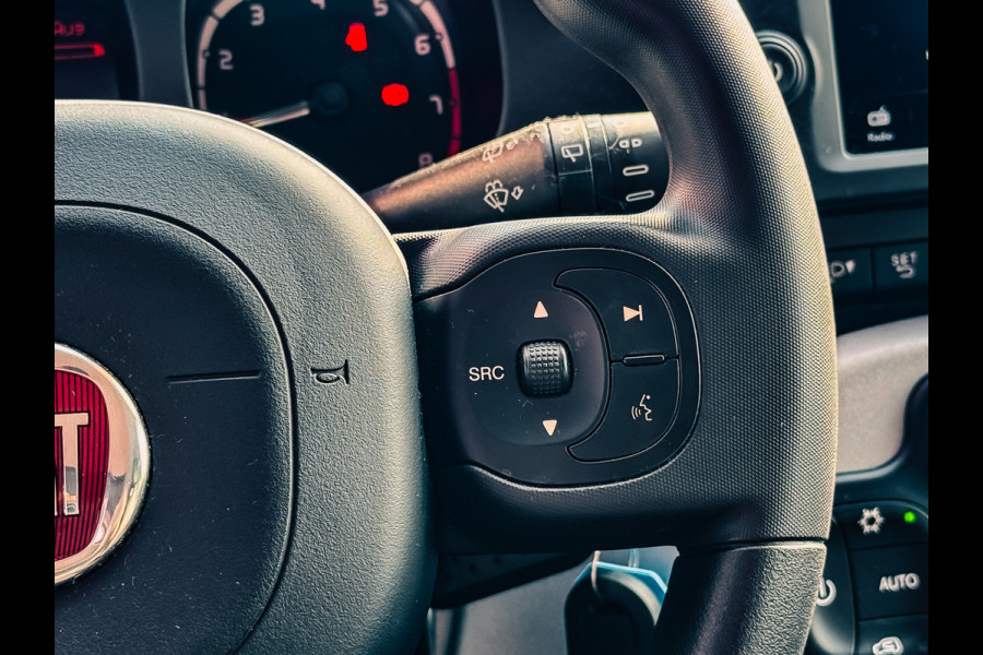 Fiat Panda 1.0 Hybrid Garmin Cross | Pack Garmin | Apple Carplay |