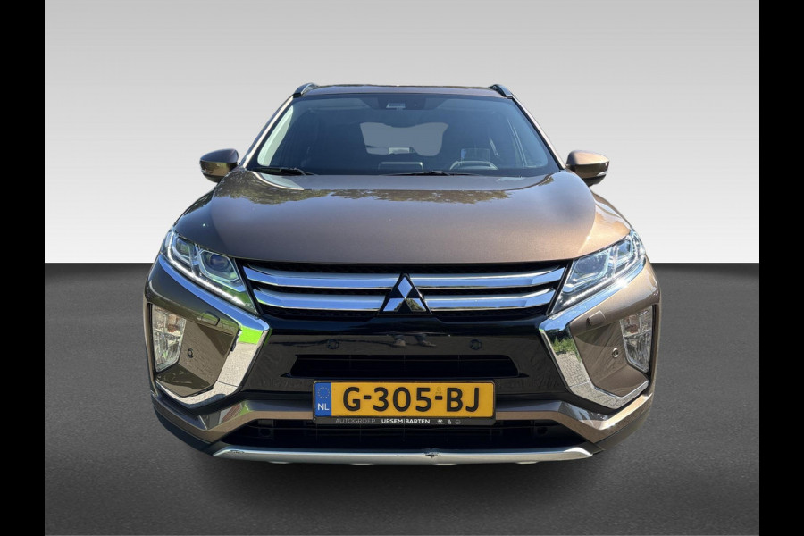 Mitsubishi Eclipse Cross 1.5 DI-T First Edition | Trekhaak | Stoelverwarming 1600kg trekgewicht ! heads-up display | stoelverwarming