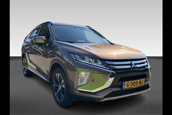 Mitsubishi Eclipse Cross 1.5 DI-T First Edition | Trekhaak | Stoelverwarming 1600kg trekgewicht ! heads-up display | stoelverwarming
