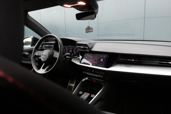 Audi A3 Sportback 40 TFSI e Advanced edition | S-LINE | RS SPORTSTOELEN | S3 DIFFUSER | ADAPTIVE CRUISE CONTROL