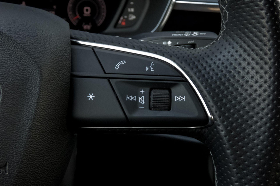 Audi Q3 Sportback 35 TFSI S Edition | S-LINE | TREKHAAK | LED | ACC | S-LINE INTERIEUR