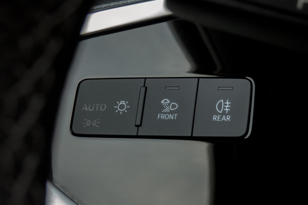 Audi Q3 Sportback 35 TFSI S Edition | S-LINE | TREKHAAK | LED | ACC | S-LINE INTERIEUR