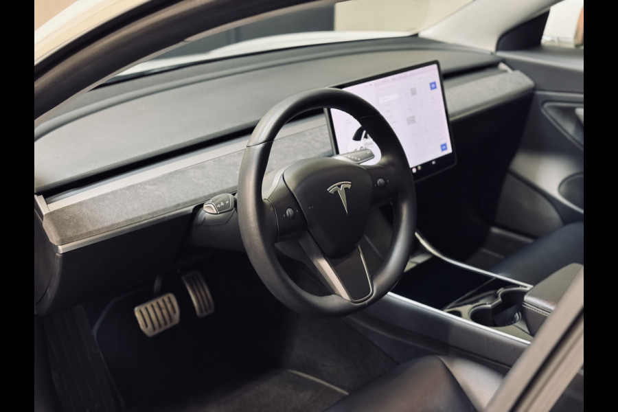 Tesla Model 3 Performance AWD 75 kWh | Eibach | KW Schroefset | Nieuwstaat!