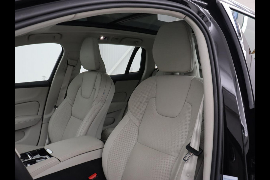 Volvo V60 2.0 T8 Recharge AWD Inscription | Panoramadak | Stoelventilatie | Adaptive cruise | Head-Up | 360 Camera | Harman/Kardon | Memory | Carplay | Navigatie | PHEV | Plug In