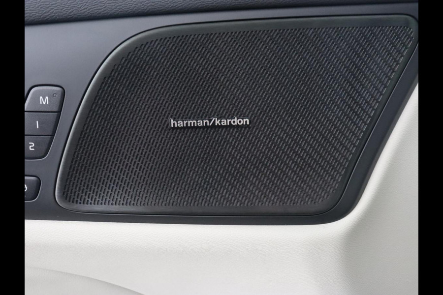 Volvo V60 2.0 T8 Recharge AWD Inscription | Panoramadak | Stoelventilatie | Adaptive cruise | Head-Up | 360 Camera | Harman/Kardon | Memory | Carplay | Navigatie | PHEV | Plug In