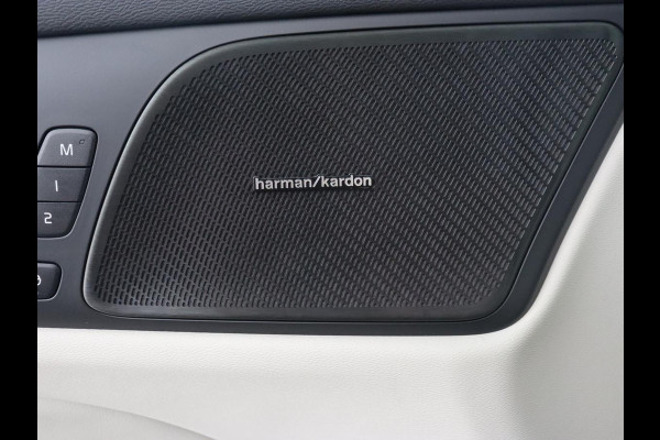 Volvo V60 2.0 T8 Recharge AWD Inscription | Panoramadak | Stoelventilatie | Adaptive cruise | Head-Up | 360 Camera | Harman/Kardon | Memory | Carplay | Navigatie | PHEV | Plug In