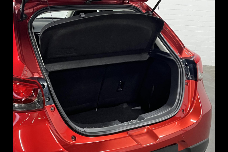 Mazda 2 1.5 Skyactiv-G *32.621 KM* | Cruise-/Climate control | Stoelverwarming | Navigatie | Airco |
