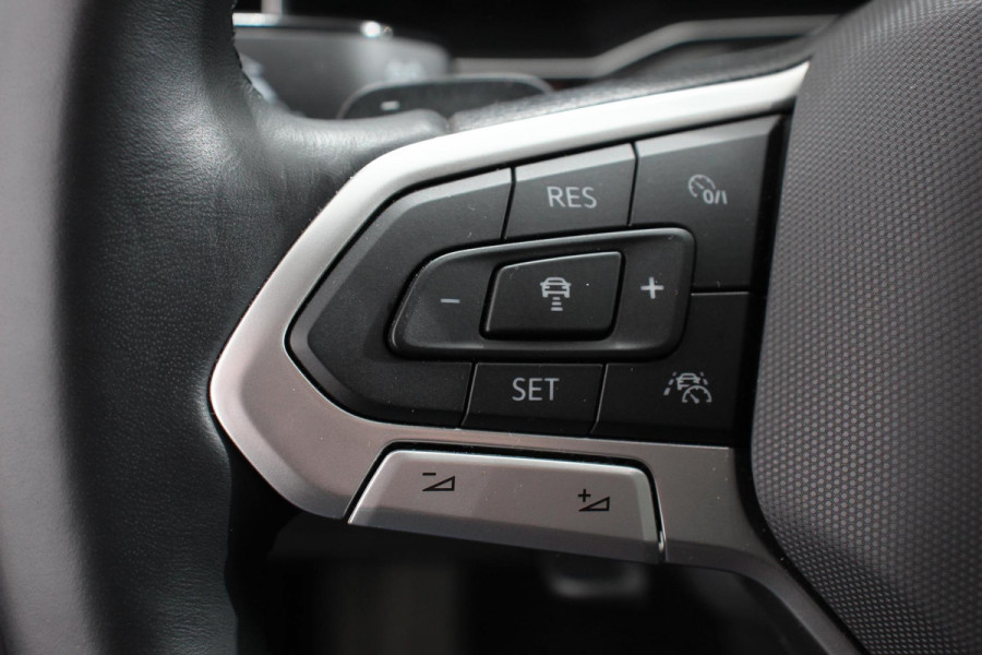 Volkswagen Taigo 1.5 TSI 150pk DSG Style Navigatie Apple Carplay/Android Auto Parkeersensoren Camera Virtual Cockpit