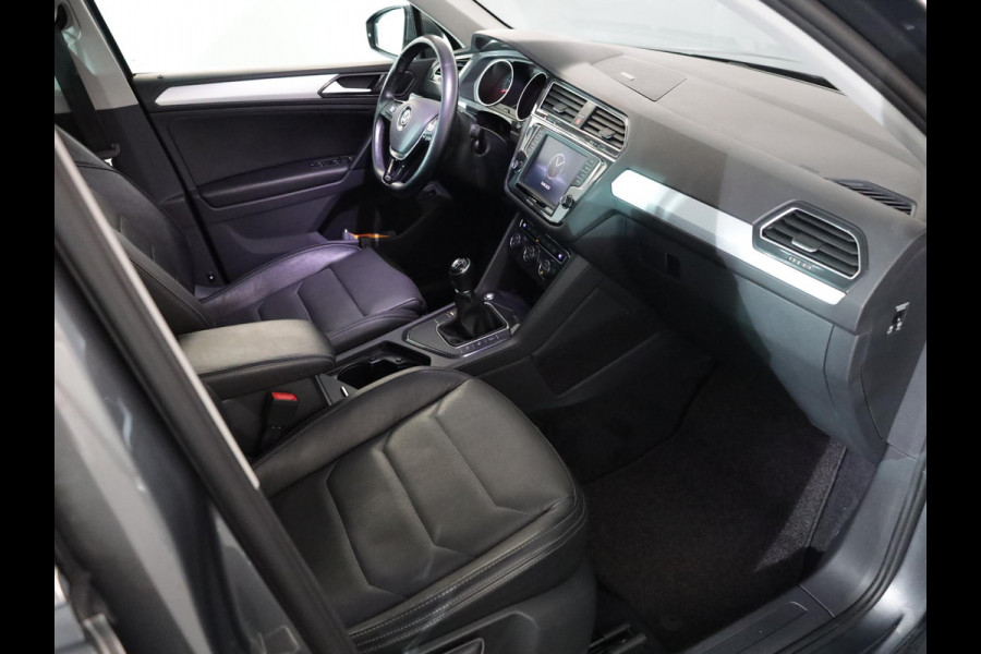 Volkswagen Tiguan 1.4 TSI ACT Comfortline 150pk 6-bak | Pano.dak| Leer| Camera|