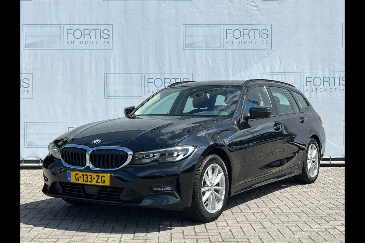 BMW 3 Serie Touring 320i Executive Edition NL-AUTO | ACC |PARKEER CAMERA | NAVI | BMW 3 Serie Touring 320i Executive Edition NL-AUTO | ACC |PARKEER CAMERA | NAVI |