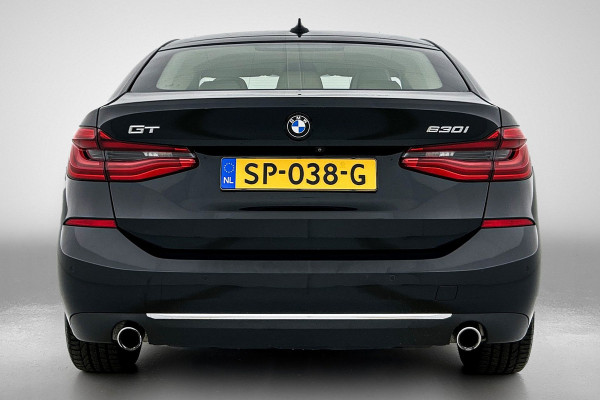 BMW 6 Serie Gran Turismo 630i High Executive(NL-auto, Dealer OnderH, Comfort Stoelen, Camera, Navi Pro, PDC V+A, StoelV, Etc)