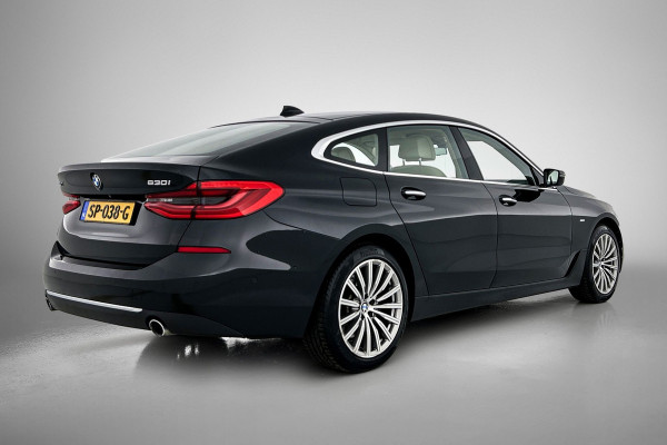 BMW 6 Serie Gran Turismo 630i High Executive(NL-auto, Dealer OnderH, Comfort Stoelen, Camera, Navi Pro, PDC V+A, StoelV, Etc)