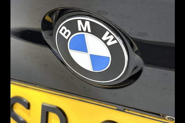 BMW 6 Serie Gran Turismo 630i High Executive(NL-auto, Dealer OnderH, Comfort Stoelen, Camera, Navi Pro, PDC V+A, StoelV, Etc)
