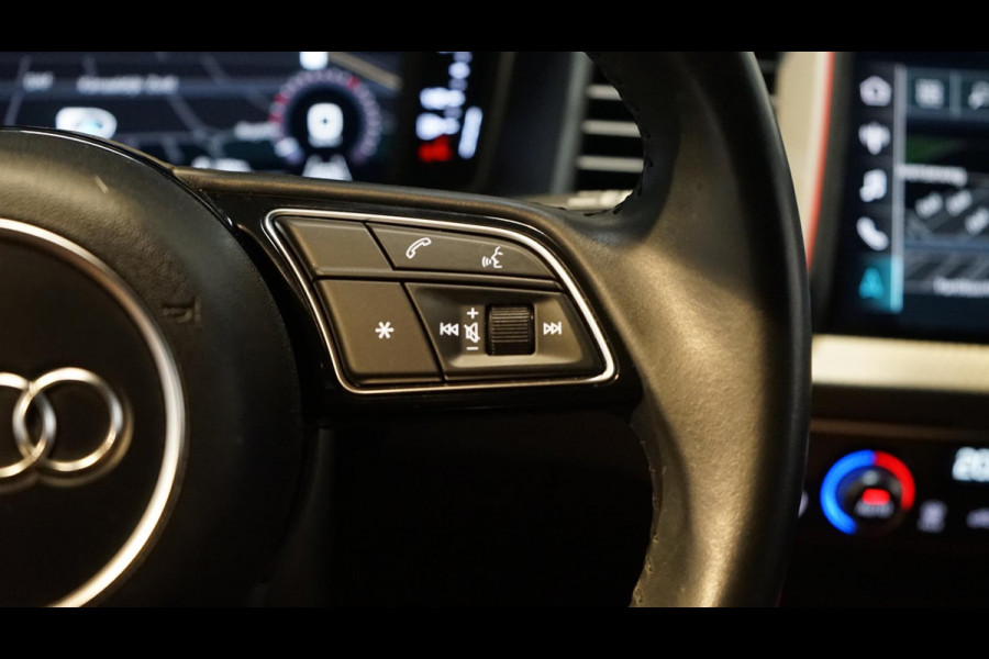 Audi A1 Sportback 40 TFSI S-Line Black Optik AUTOMAAT-ACC-AMBIANCE-CAMERA-DRIVE SELECT-KEYLESS-LEDER-MATRIX LED-VIRTUEEL