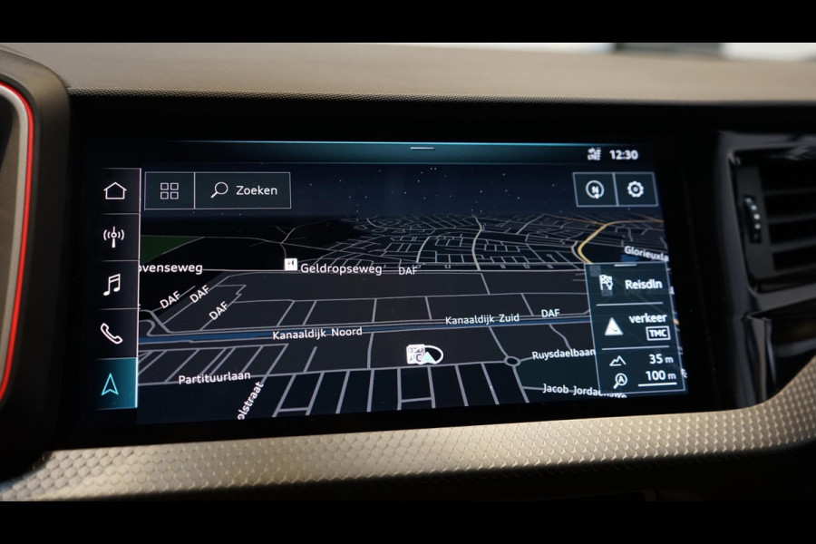 Audi A1 Sportback 40 TFSI S-Line Black Optik AUTOMAAT-ACC-AMBIANCE-CAMERA-DRIVE SELECT-KEYLESS-LEDER-MATRIX LED-VIRTUEEL