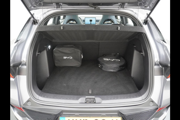 BYD ATTO 3 Design 60 kWh COMFORT VAN: 28.900,- VOOR: 26.877,- UW HERFSTVOORDEEL: 2.023,- 360 CAMERA | PANO | BYD GARANTIE T/M 8-2029
