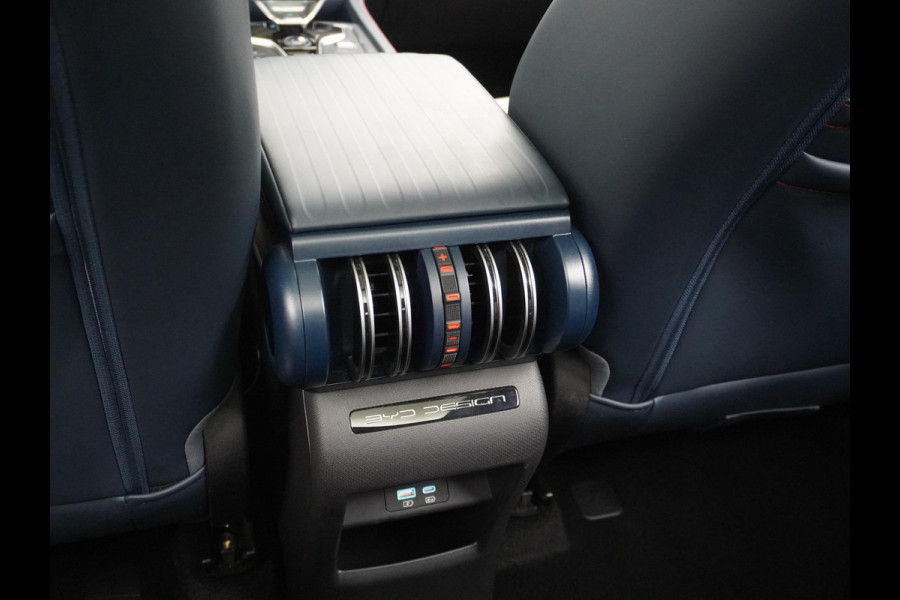 BYD ATTO 3 Design 60 kWh COMFORT VAN: 28.900,- VOOR: 26.877,- UW HERFSTVOORDEEL: 2.023,- 360 CAMERA | PANO | BYD GARANTIE T/M 8-2029