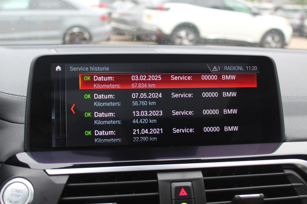 BMW X4 M40i High Executive / Trekhaak / Panoramadak / Camera / Head-up / Luxe Leder / 21'' / Harman Kardon / Navigatie / Stuur+Stoelverwarming / DAB / Dodehoek / Cruise Control