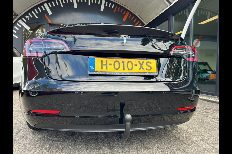 Tesla Model 3 Standard RWD Plus 60 kWh Trekhaak (1.000kg) SOH 86% Rijklaarprijs!