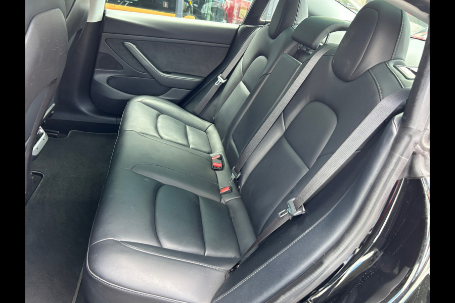 Tesla Model 3 Standard RWD Plus 60 kWh Trekhaak (1.000kg) SOH 86% Rijklaarprijs!